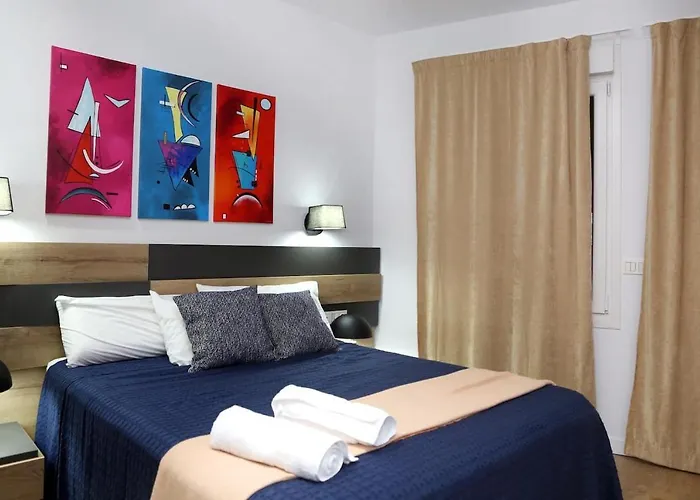 Piso Reformado A 2 Min Del Casco Viejo Con Garaje Gratis アパート *