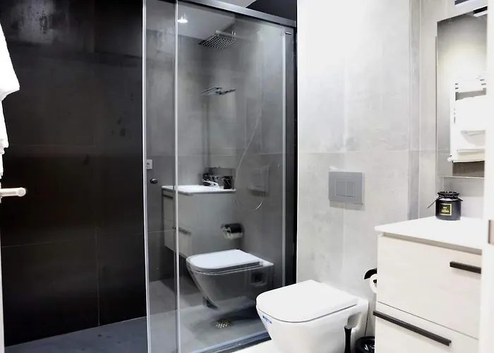 Piso Reformado A 2 Min Del Casco Viejo Con Garaje Gratis ビルバオ