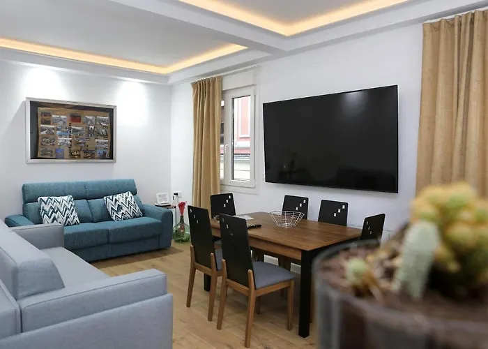 アパート Piso Reformado A 2 Min Del Casco Viejo Con Garaje Gratis *