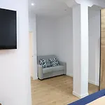 Piso Reformado A 2 Min Del Casco Viejo Con Garaje Gratis Apartamento